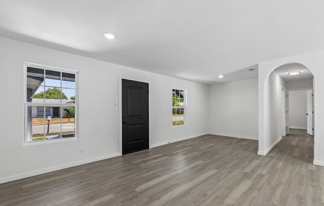 5530  Prairie Flower, San Antonio, TX 78242 — photo 9