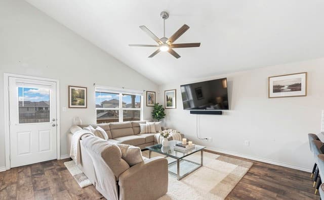 6638  Kingsley Edge, San Antonio, TX 78252 — photo 7