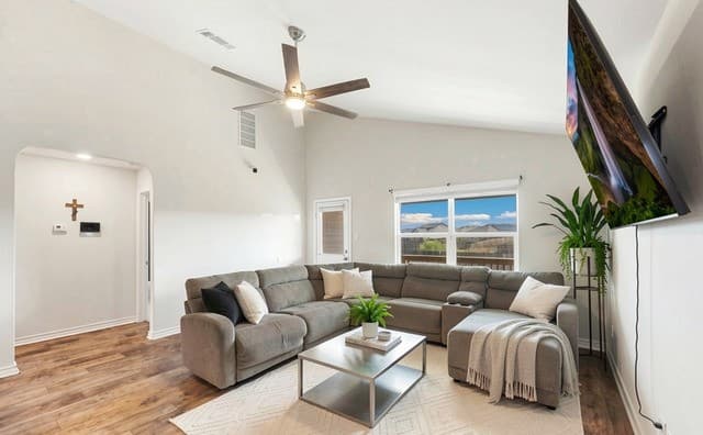 6638  Kingsley Edge, San Antonio, TX 78252 — photo 8