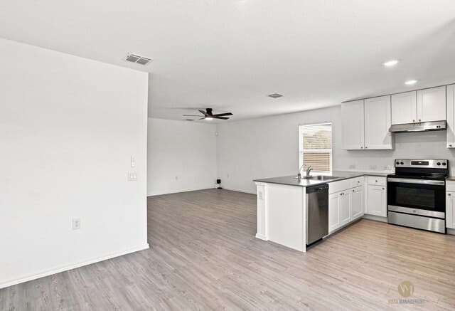 13415  Turnesa Ter, San Antonio, TX 78221 — photo 9