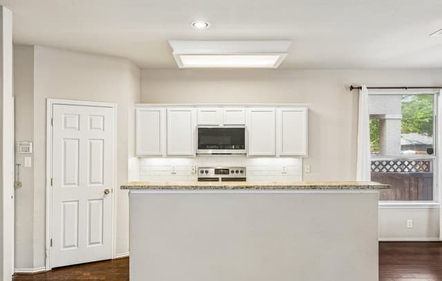 6709  Biscay Bay, San Antonio, TX 78249 — photo 13