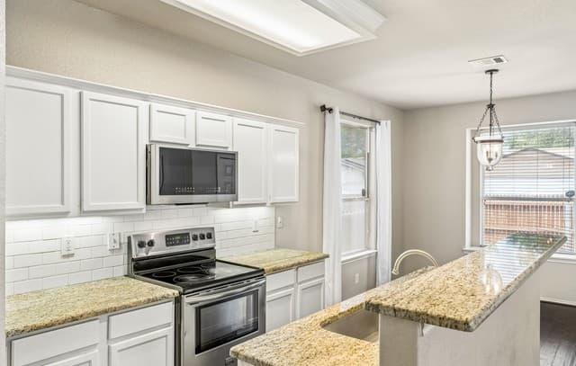 6709  Biscay Bay, San Antonio, TX 78249 — photo 14