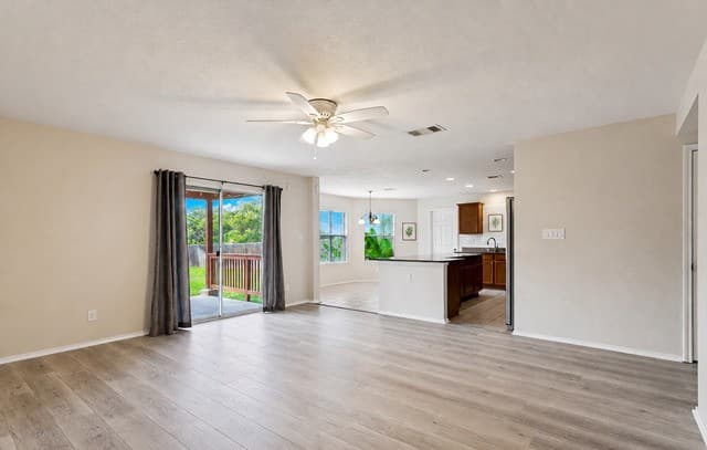 21015  Bristol Edge, San Antonio, TX 78259 — photo 5