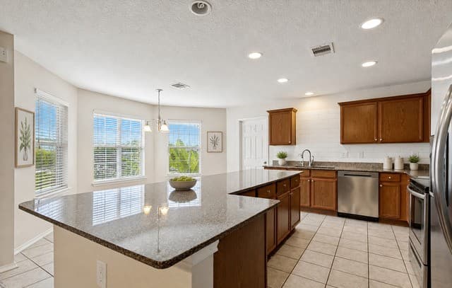 21015  Bristol Edge, San Antonio, TX 78259 — photo 7
