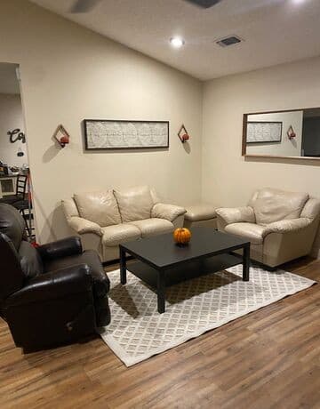 5614  Champions Hill, San Antonio, TX 78233 — photo 4