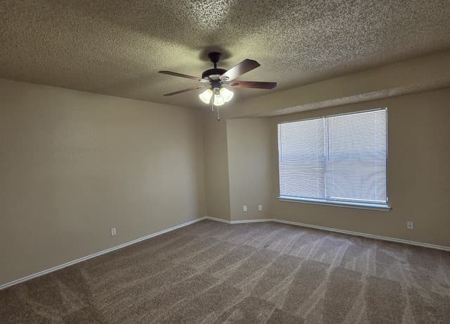 7123  Fallen Trail, San Antonio, TX 78244 — photo 12