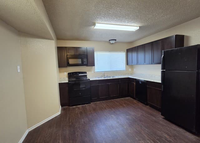 7123  Fallen Trail, San Antonio, TX 78244 — photo 8