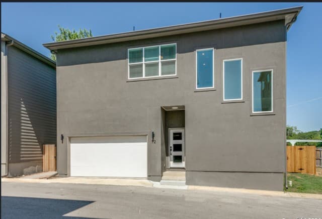 1618 W Lawndale Dr Unit 12