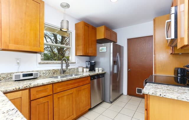 2806  Belvoir Dr, San Antonio, TX 78230 — photo 5