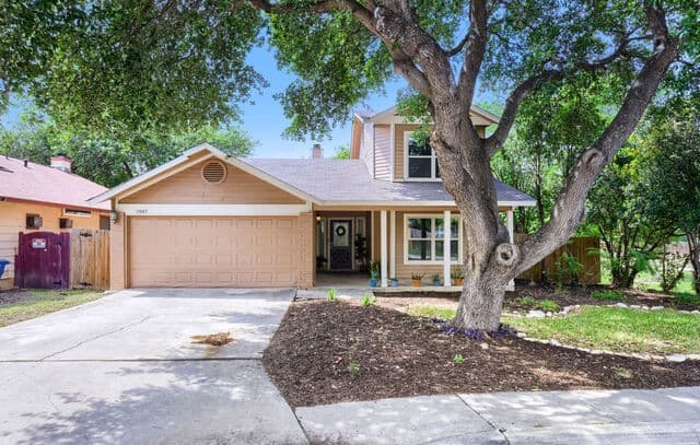 13043  Feather Ridge Dr, San Antonio, TX 78233 — photo 7
