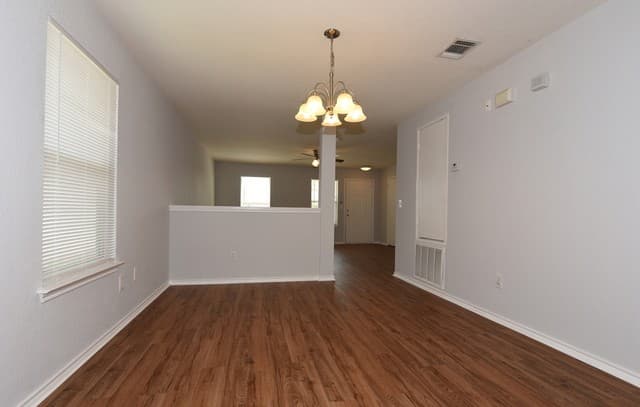 9207  Dublin Moor, San Antonio, TX 78254 — photo 10