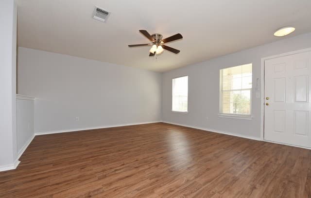 9207  Dublin Moor, San Antonio, TX 78254 — photo 4