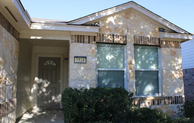 9518  Ascending, Converse, TX 78109 — photo 2