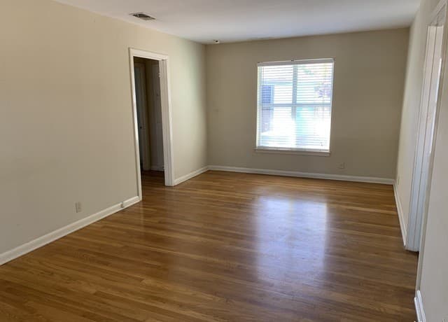 111  Laddie Pl Unit B, San Antonio, TX 78201 — photo 3