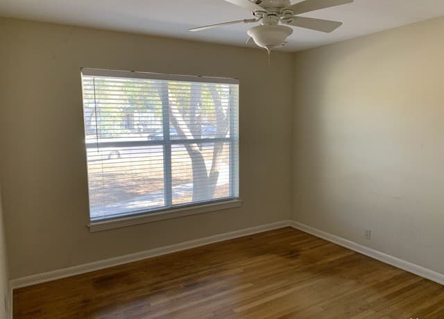 111  Laddie Pl Unit B, San Antonio, TX 78201 — photo 5