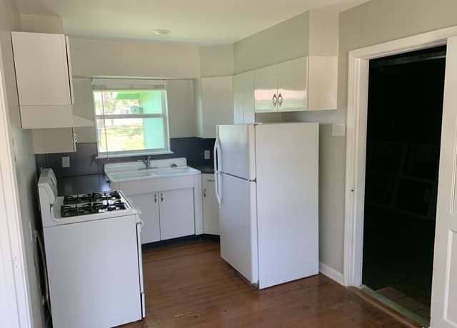 111  Laddie Pl Unit B, San Antonio, TX 78201 — photo 8
