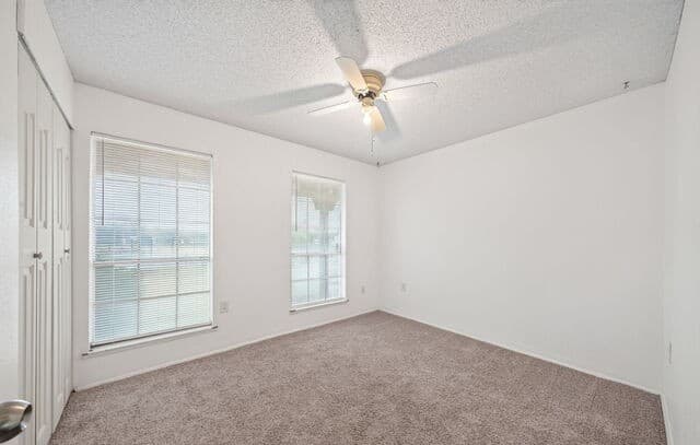 7713  Narrow Pass, Live Oak, TX 78233 — photo 18