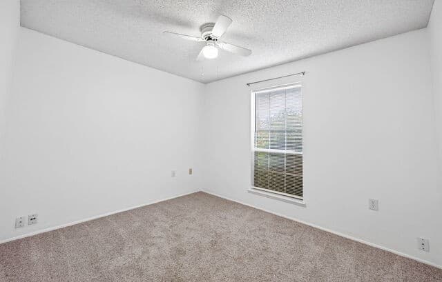7713  Narrow Pass, Live Oak, TX 78233 — photo 20