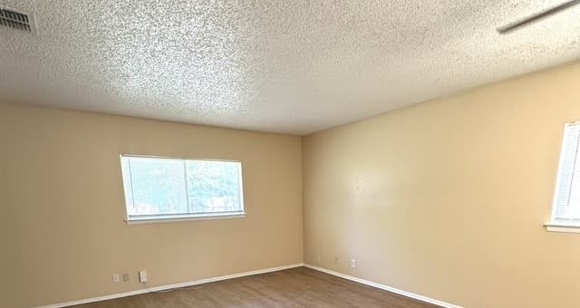 4623  Misty Run, San Antonio, TX 78217 — photo 8