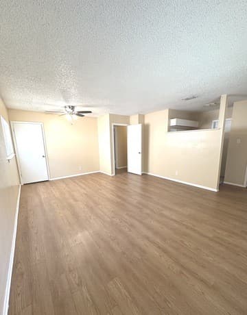 4623  Misty Run, San Antonio, TX 78217 — photo 9