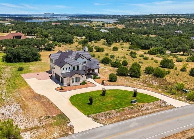2116  Senora Rdg, Canyon Lake, TX 78133 — photo 2