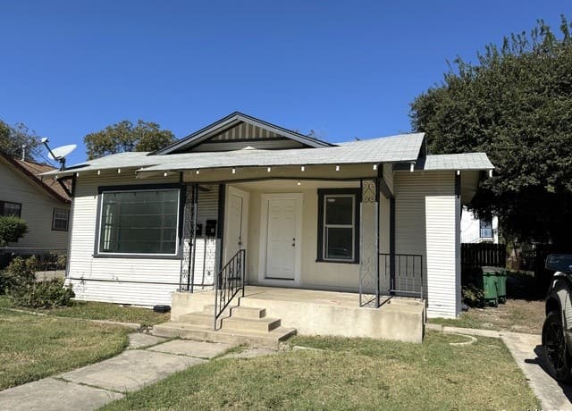 211  Preston, San Antonio, TX 78210 — photo 2