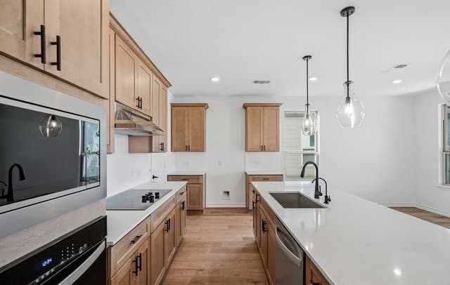 527  Nightingale Avenue, Marion, TX 78124 — photo 13