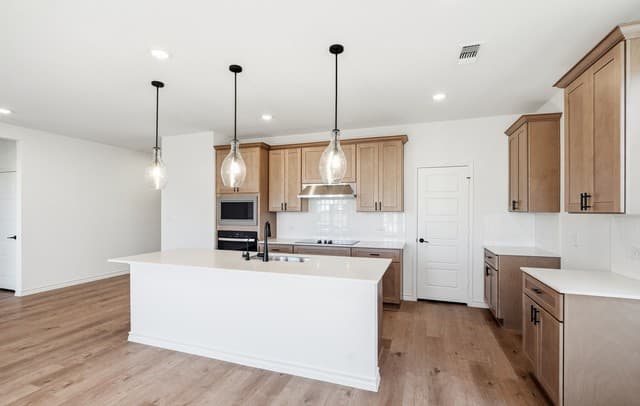 527  Nightingale Avenue, Marion, TX 78124 — photo 15