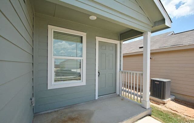 757  Tulsa Trl, New Braunfels, TX 78132 — photo 3