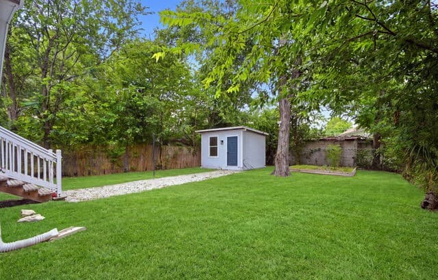 138  Hess St, San Antonio, TX 78212 — photo 13