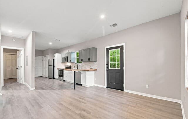 138  Hess St, San Antonio, TX 78212 — photo 5