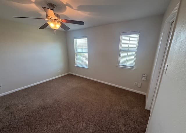 6702  Prescott Dm, San Antonio, TX 78233 — photo 9