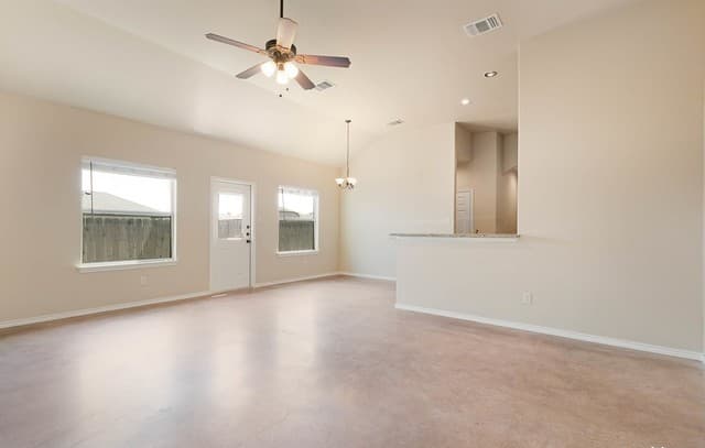 2584  Pahmeyer Rd, New Braunfels, TX 78130 — photo 5