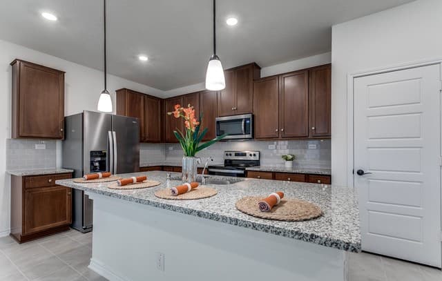 14839  Vance Jackson Unit 304, San Antonio, TX 78249 — photo 3