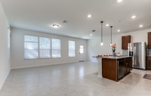 14839  Vance Jackson Unit 304, San Antonio, TX 78249 — photo 6