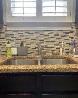 2014 W Houston St Upstairs, San Antonio, TX 78207 — photo 5