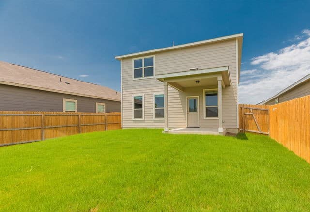 3258  Rancho Grande, San Antonio, TX 78224 — photo 2