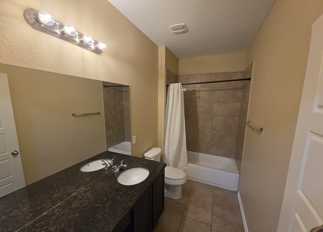 1847  Gray Fox Crk, San Antonio, TX 78245 — photo 9
