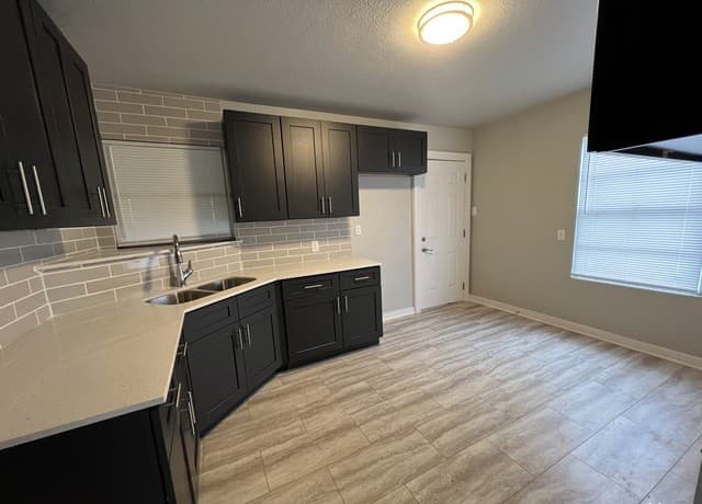 1130  Shadwell Dr, San Antonio, TX 78228 — photo 5