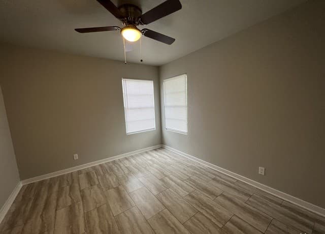 1130  Shadwell Dr, San Antonio, TX 78228 — photo 7