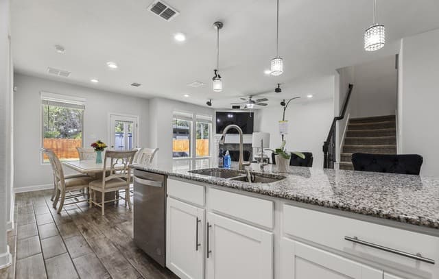 359  Sonata Cyn, Spring Branch, TX 78070 — photo 6