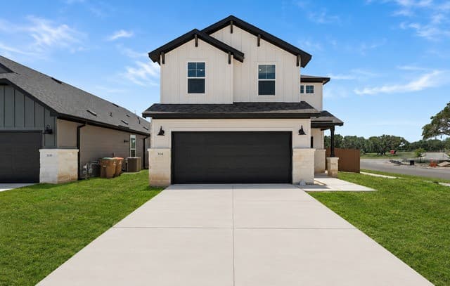 304  Jersey Ln