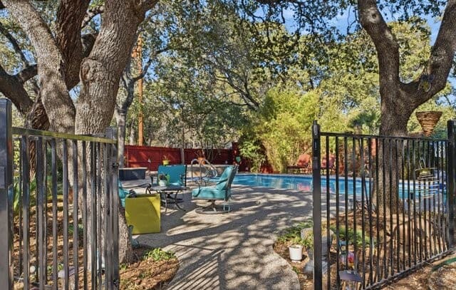 103  Roleto Drive, San Antonio, TX 78213 — photo 2