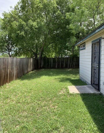 4906  Fridell St, San Antonio, TX 78237 — photo 9
