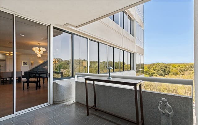 200  Patterson Ave Unit 304, San Antonio, TX 78209 — photo 23