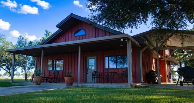 106  County Road 253, Poth, TX 78147 — photo 10