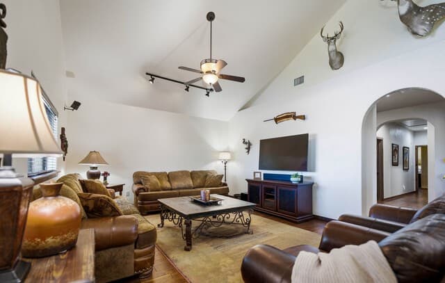 106  County Road 253, Poth, TX 78147 — photo 14