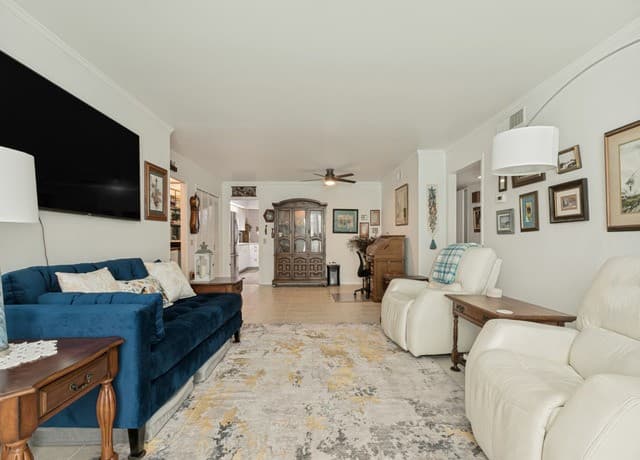 7500  Callaghan Rd Unit APT 205, San Antonio, TX 78229 — photo 4