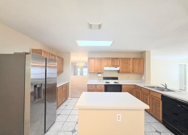 7614  Briston Park Dr, San Antonio, TX 78249 — photo 13