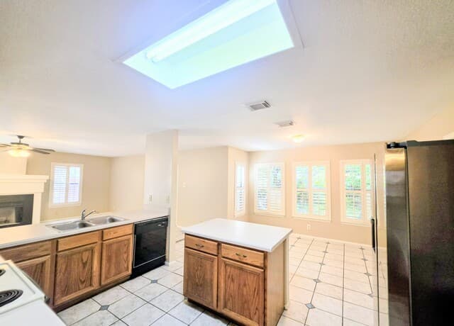 7614  Briston Park Dr, San Antonio, TX 78249 — photo 14
